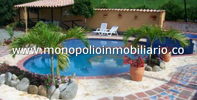 CASA FINCA EN ARRIENDO - SECTOR COPACABANA COD: 1382