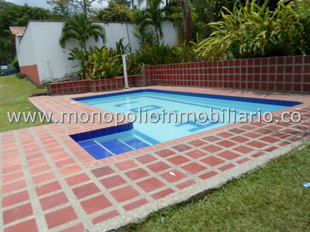 FINCA DE RECREO PARA LA RENTA EN SAN JERONIMO COD 591