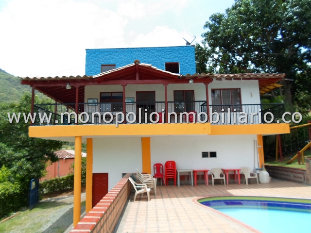 FINCA DE RECREO PARA LA RENTA EN SAN JERONIMO COD 595