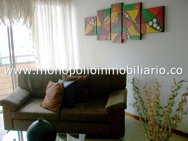 APARTAMENTO AMOBLADO EN ARRIENDO - EL POBLADO COD: 620