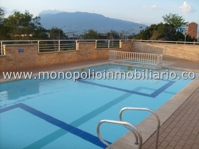 APARTAMENTO AMOBLADO EN ARRENDAMIENTO -  EL POBLADO COD: 631
