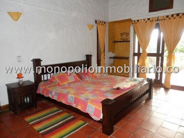 AGRADABLE FINCA DE RECREO EN ARRIENDO - SECTOR CÓRDOBA COD: 665