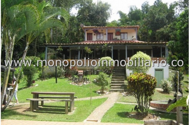 FINCA DE RECREO EN ARRIENDO - SECTOR EL TOTUMO COD: 731