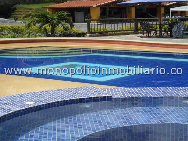 FINCA DE RECREO EN ARRIENDO - SECTOR PUEBLO VIEJO COD: 736