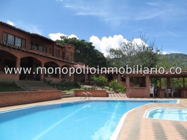 FINCA DE RECREO EN ARRIENDO - SECTOR EL LIMONAR COD: 741