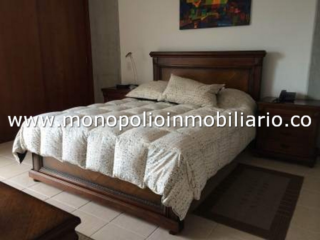 APARTAESTUDIO AMOBLADO EN ARRIENDO - SECTOR ASTORGA COD: 927