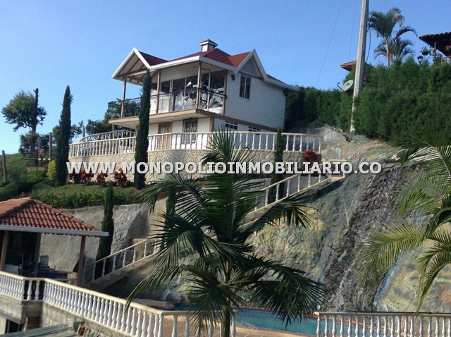 FINCA AMOBLADA PARA LA RENTA EN COPACABANA ANTIOQUIA COD 3653