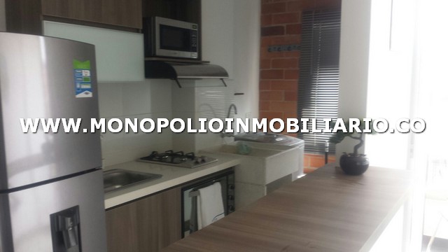 APARTAMENTO AMOBLADOEN MEDELLIN SECTOR- LAURELES COD.3951