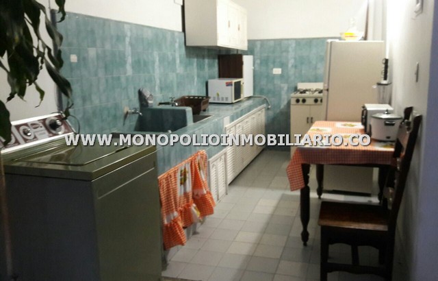 CASA AMOBLADA PARA LA RENTA EN SANTA FE  COD 8505