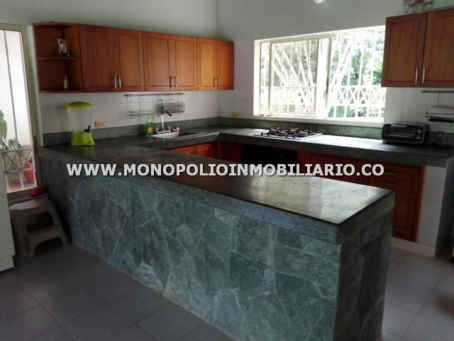 FINCA DE RECREO PARA RENTAR EN VENECIA SECTOR BOLOMBOLO COD: 9009
