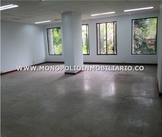 AMPLIO LOCAL EN ARRIENDO - SECTOR MILLA DE ORO COD: 15949