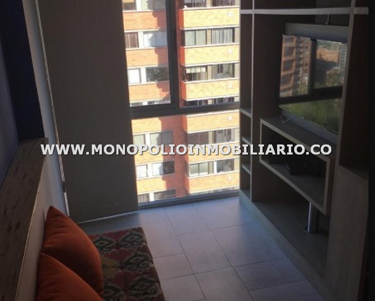 APARTAESTUDIO AMOBLADO EN ARRIENDO - SECTOR EL TESORO COD: 18971