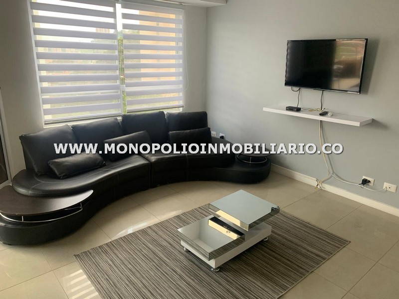 HERMOSO APARTAMENTO AMOBLADO EN ARRIENDO- SECTOR EL TESORO COD: 20306