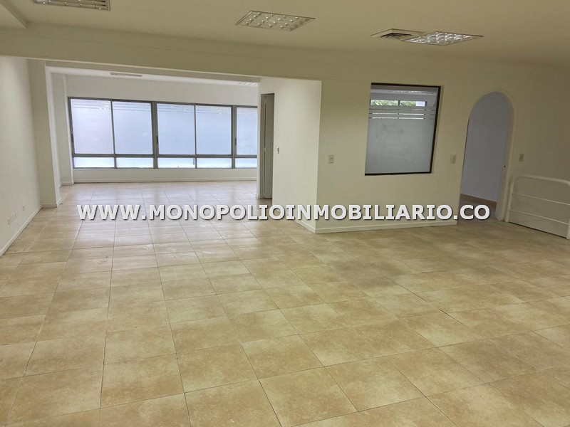 HERMOSO LOCAL EN ARRIENDO - SECTOR SIMÓN BOLÍVAR COD: 20808 HERMOSO LOCAL EN ARRIENDO - SECTOR SIMÓN BOLÍVAR COD: 20808