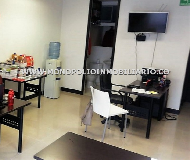 OFICINA EN VENTA - SECTOR LA FLORIDA, EL POBLADO COD: 21771