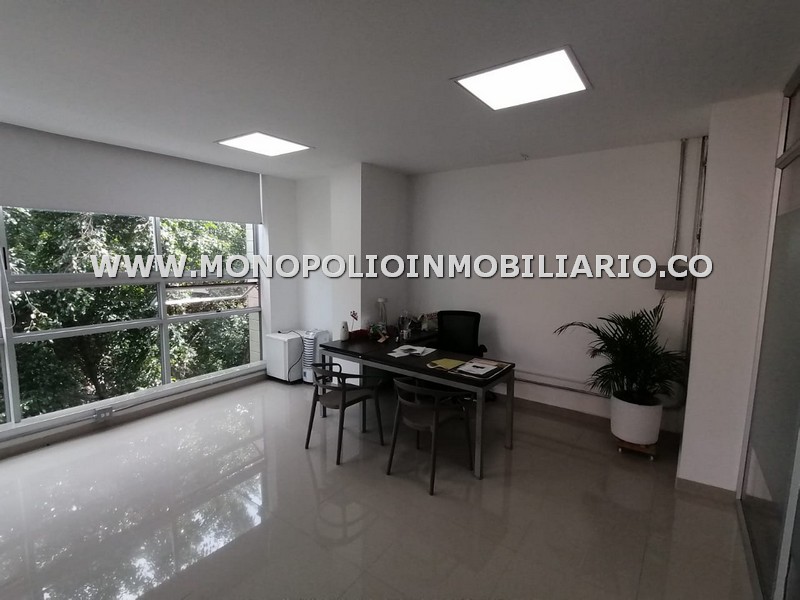 ESTUPENDA OFICINA EN ARRENDAMIENTO - SECTOR SURAMERICANA COD: 21837
