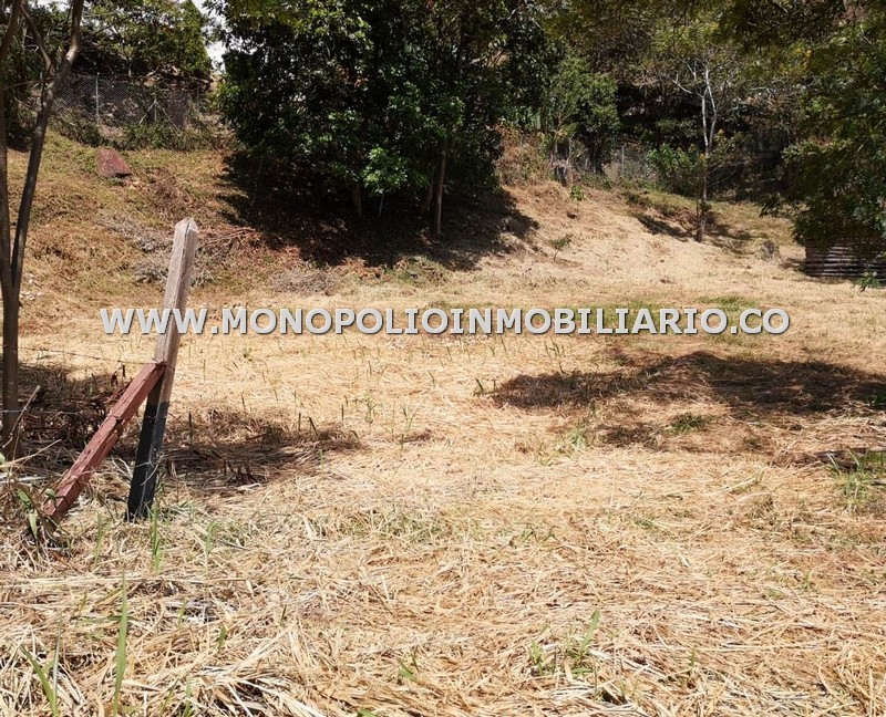LOTE EN VENTA - SECTOR ANCON, COPACABANA COD: 21847