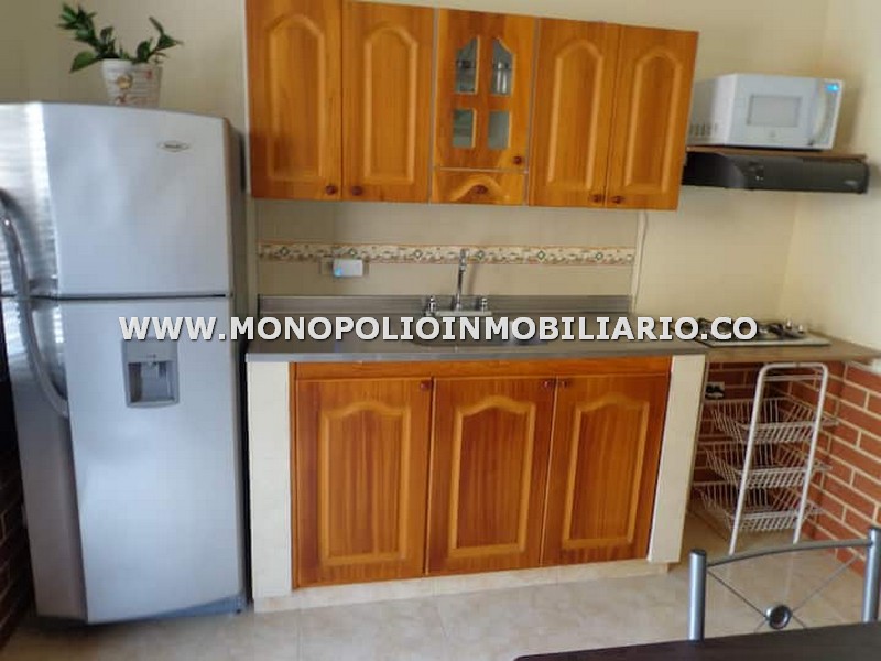 APARTAESTUDIO AMOBLADO EN ARRIENDO - SECTOR SANTA FE COD: 22419