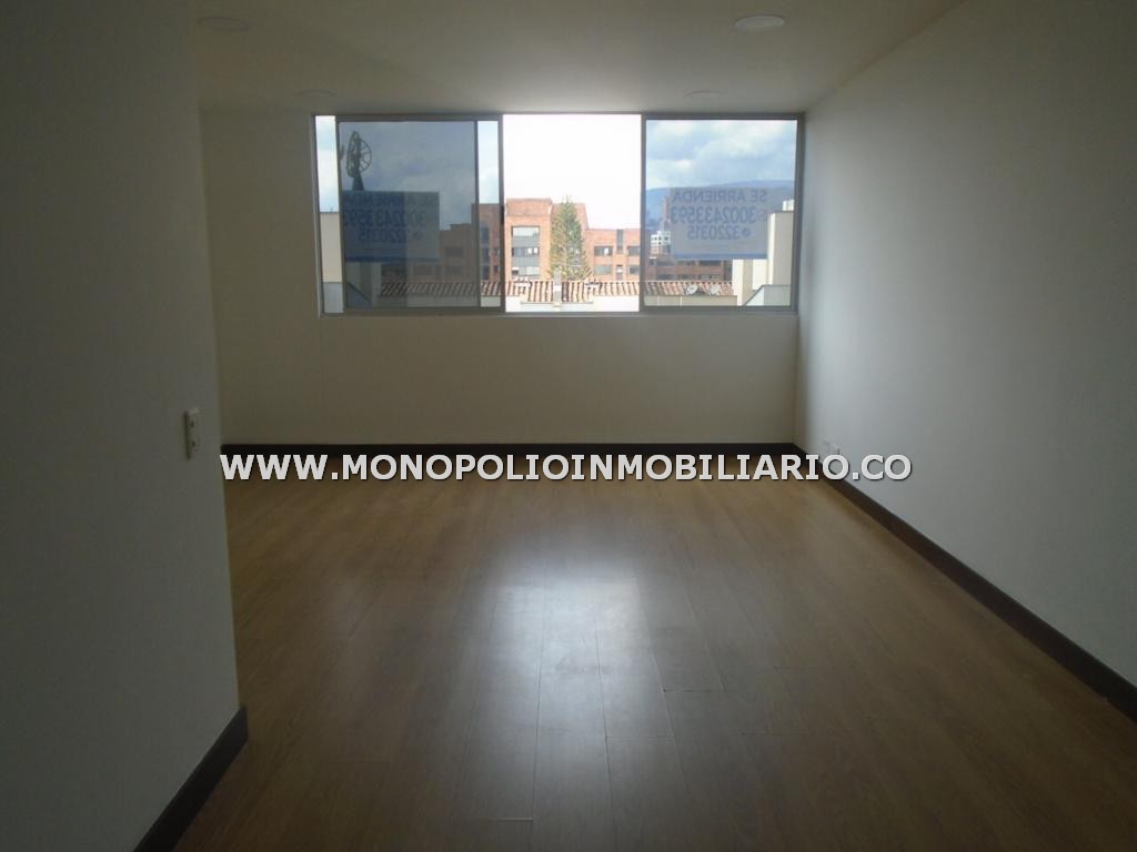 ACOGEDORA OFICINA EN ARRENDAMIENTO - SECTOR MILLA DE ORO COD: 22746