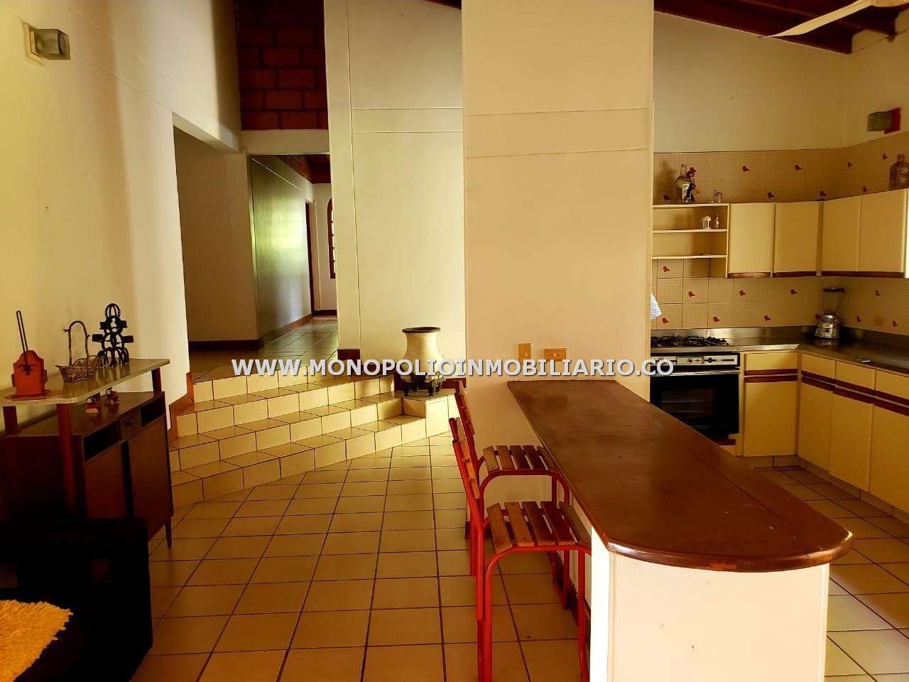 CASA FINCA AMOBLADA EN ARRIENDO - SECTOR SAN JERÓNIMO COD: 22845