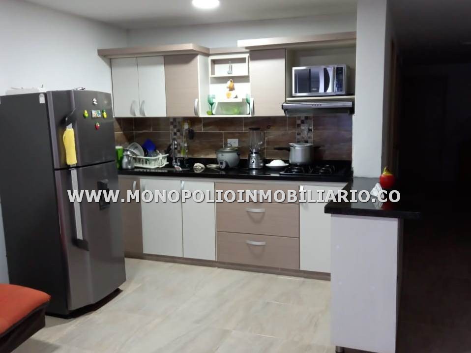 APARTAMENTO EN VENTA - SECTOR SAN ANTONIO DE PRADO COD: 23462