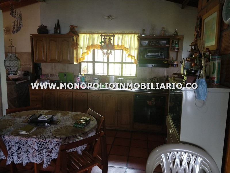 CASA LOTE EN VENTA - SECTOR EL YOLOMBÓ, SAN CRISTOBAL COD: 24892
