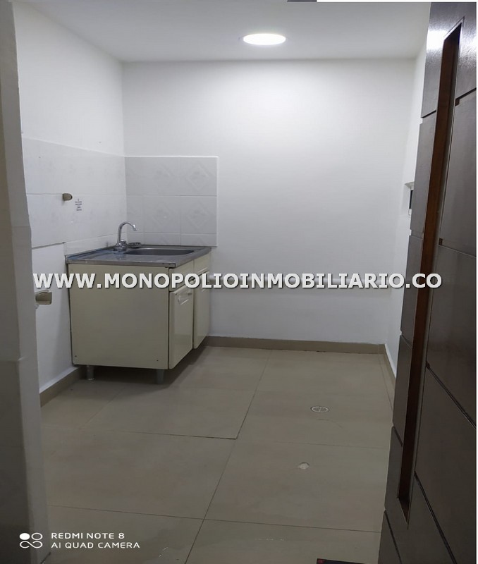 LOCAL EN VENTA - SECTOR CENTRO DE LA CIUDAD COD: 24962