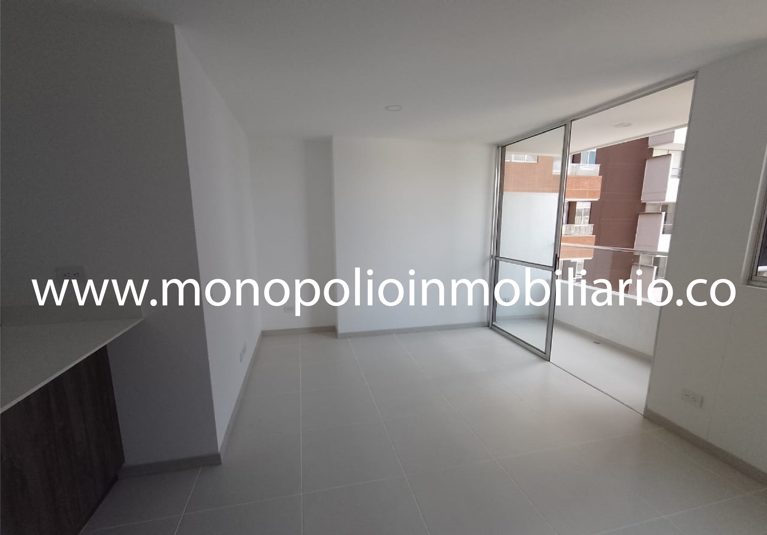 GRANDIOSO APARTAMENTO EN ARRIENDO - SECTOR SAN DIEGO COD: 26105