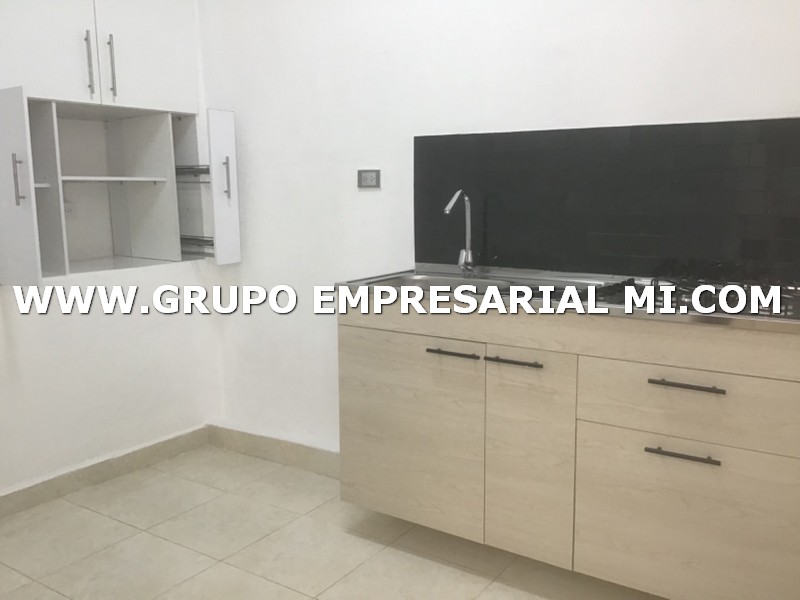 ACOGEDOR APARTAESTUDIO EN ARRIENDO - SECTOR SAN GERMÁN COD: 25789