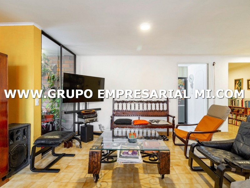 APARTAMENTO  EN VENTA - SECTOR CENTRO DE LA CIUDAD COD: 25859