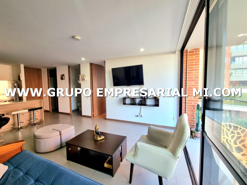 APARTAESTUDIO AMOBLADO EN ARRIENDO - SECTOR EL ESCOBERO COD: 26953
