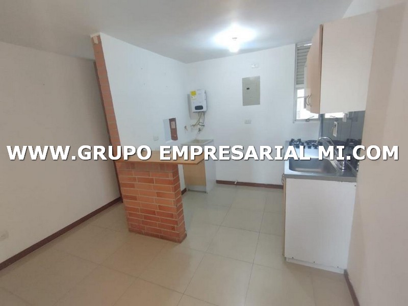 APARTAESTUDIO EN ARRIENDO - SECTOR CENTRO DE LA CIUDAD COD: 27178