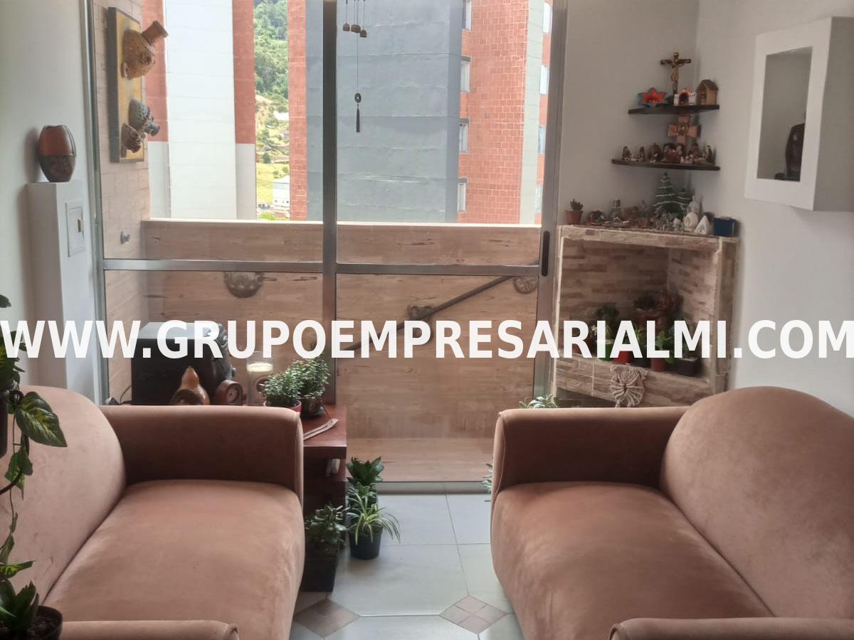 APARTAMENTO EN VENTA - SECTOR PAJARITO, ROBLEDO COD: 27996