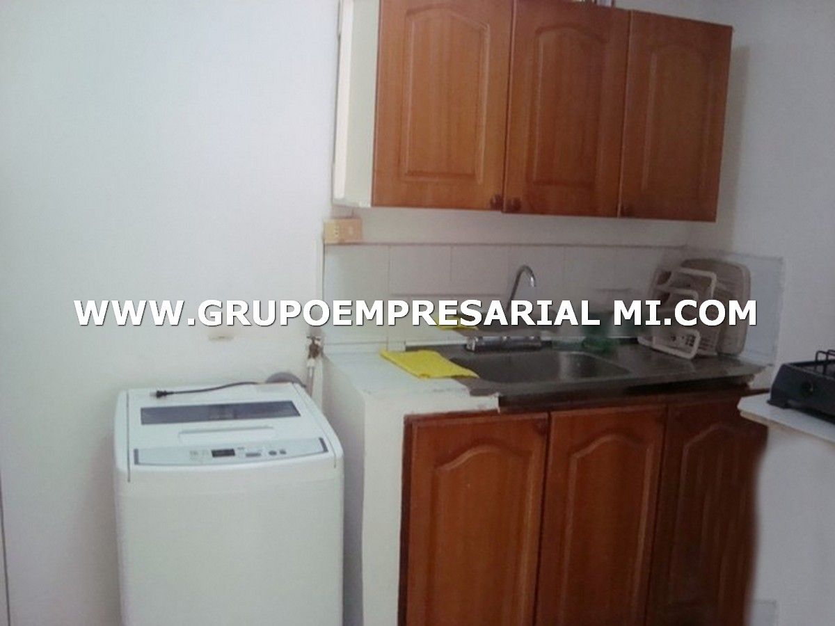 APARTAESTUDIO AMOBLADO EN ARRIENDO - LAURELES COD: 500