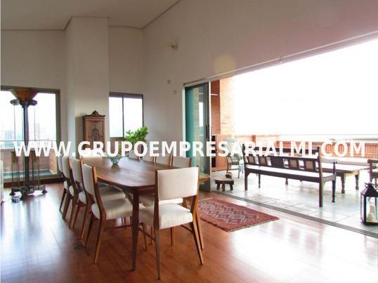 PENTHOUSE AMOBLADO EN ARRIENDO - SECTOR LOS BALSOS COD: 20834