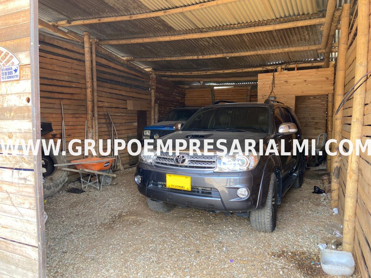 BODEGA EN ARRIENDO - SECTOR SAN PEDRO DE LOS MILAGROS COD:28958 BODEGA EN ARRIENDO - SECTOR SAN PEDRO DE LOS MILAGROS COD:28958