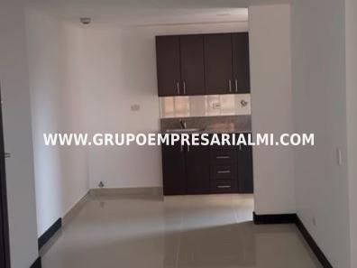 LINDO APARTAMENTO EN VENTA - SECTOR CAMINO VERDE / ENVIGADO COD: 29432