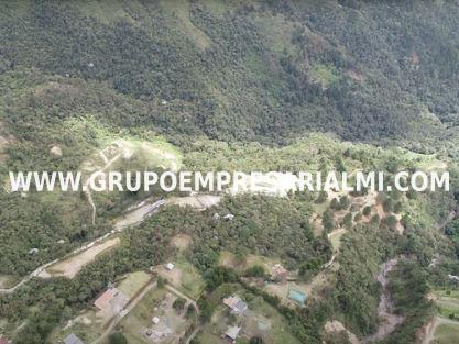 GRANDIOSO LOTE EN VENTA - SECTOR LA MIEL COD: 29561