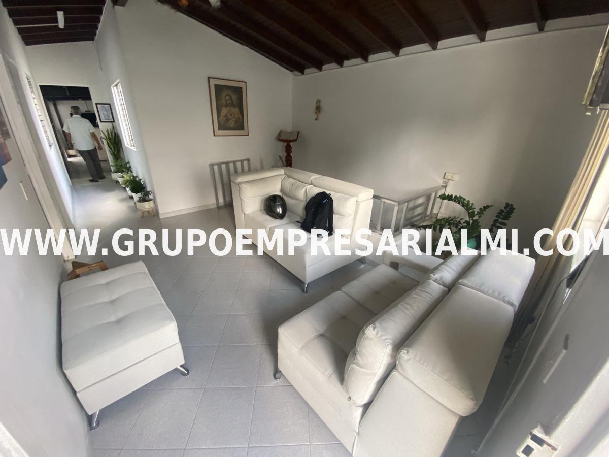 MARAVILLOSO APARTAMENTO EN VENTA - SECTOR  EL PARQUE , ITAGUI COD: 29598