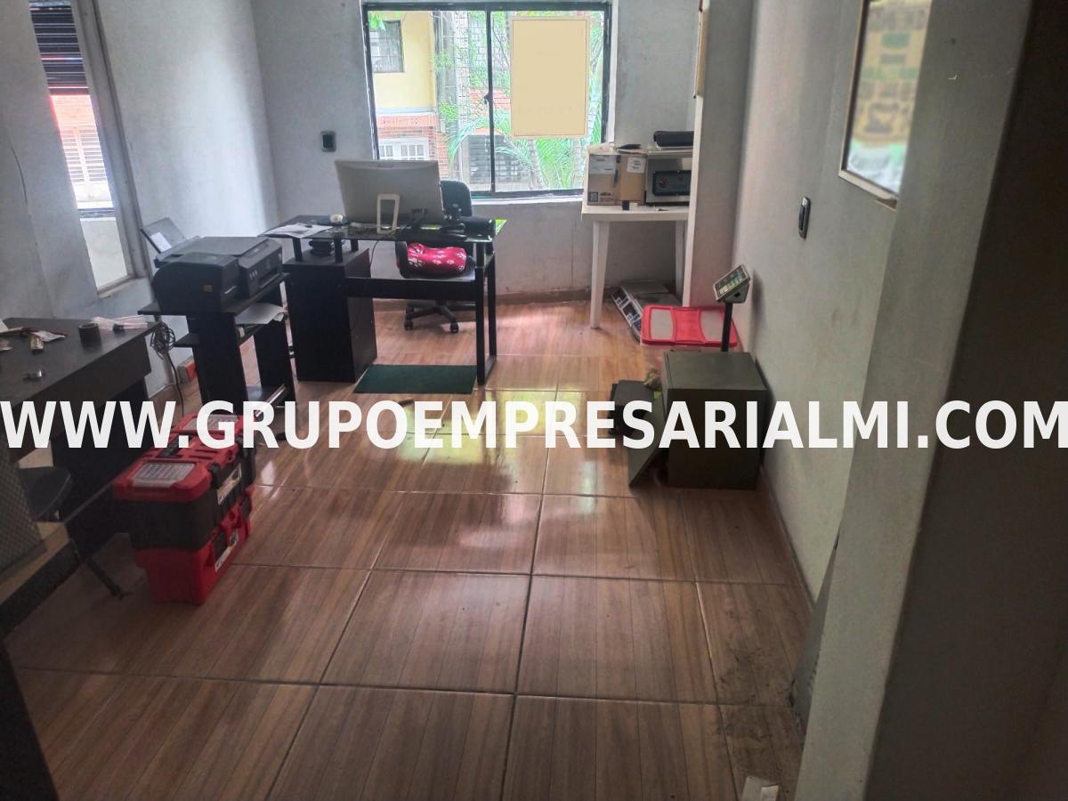 AMPLIA BODEGA EN ARRIENDO - SECTOR LA AMERICA COD: 29682