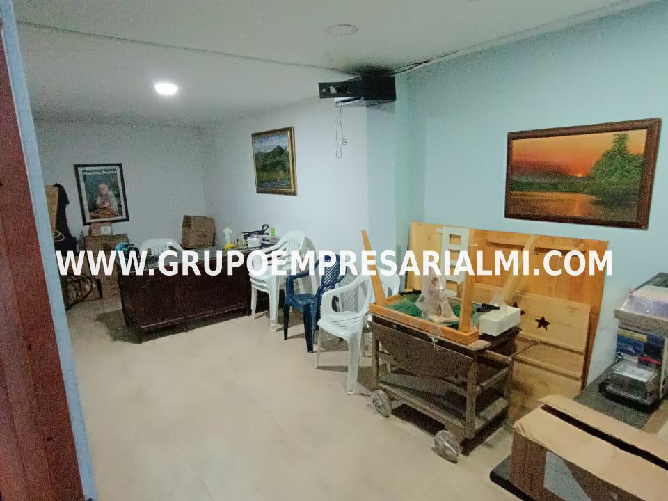 ESPECTACULAR LOCAL EN ARRIENDO - SECTOR POBLADO COD: 29692