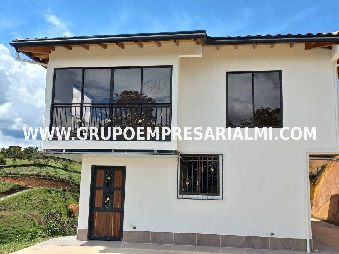 ESPECTACULAR CASA FINCA EN VENTA - SECTOR SAN VICENTE COD: 29820 ESPECTACULAR CASA FINCA EN VENTA - SECTOR SAN VICENTE COD: 29820