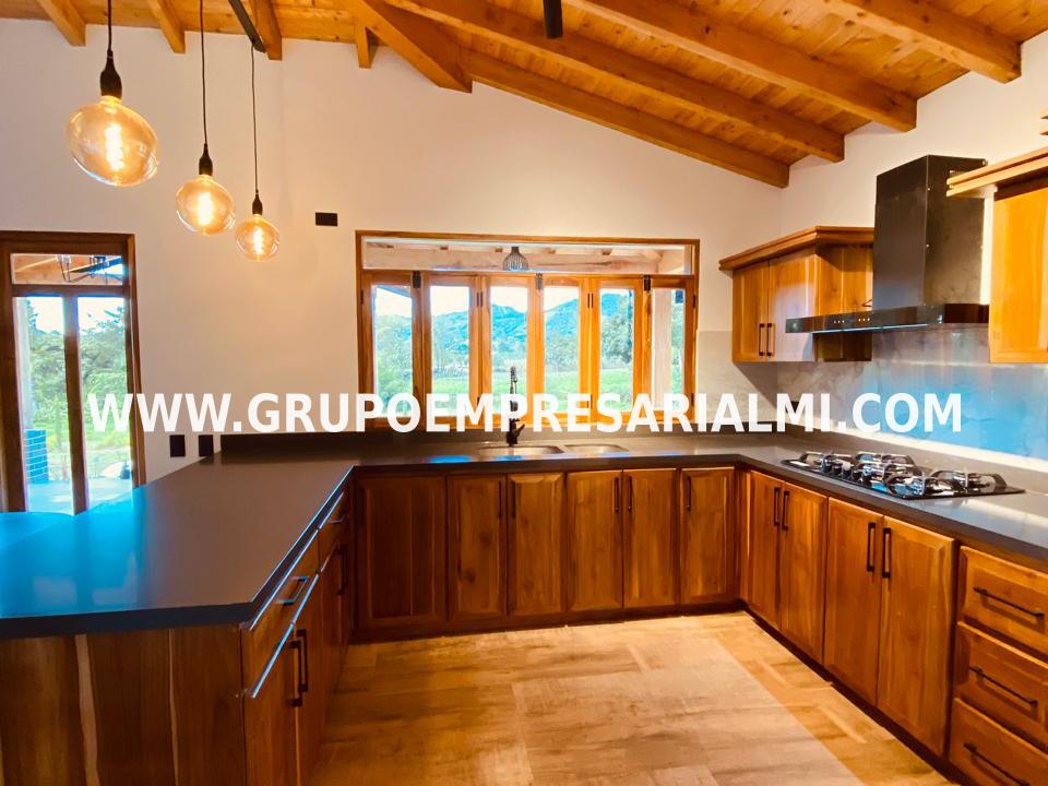 CASA FINCA  EN VENTA - SECTOR  CARMÈN DE VIBORAL COD: 29821 CASA FINCA  EN VENTA - SECTOR  CARMÈN DE VIBORAL COD: 29821