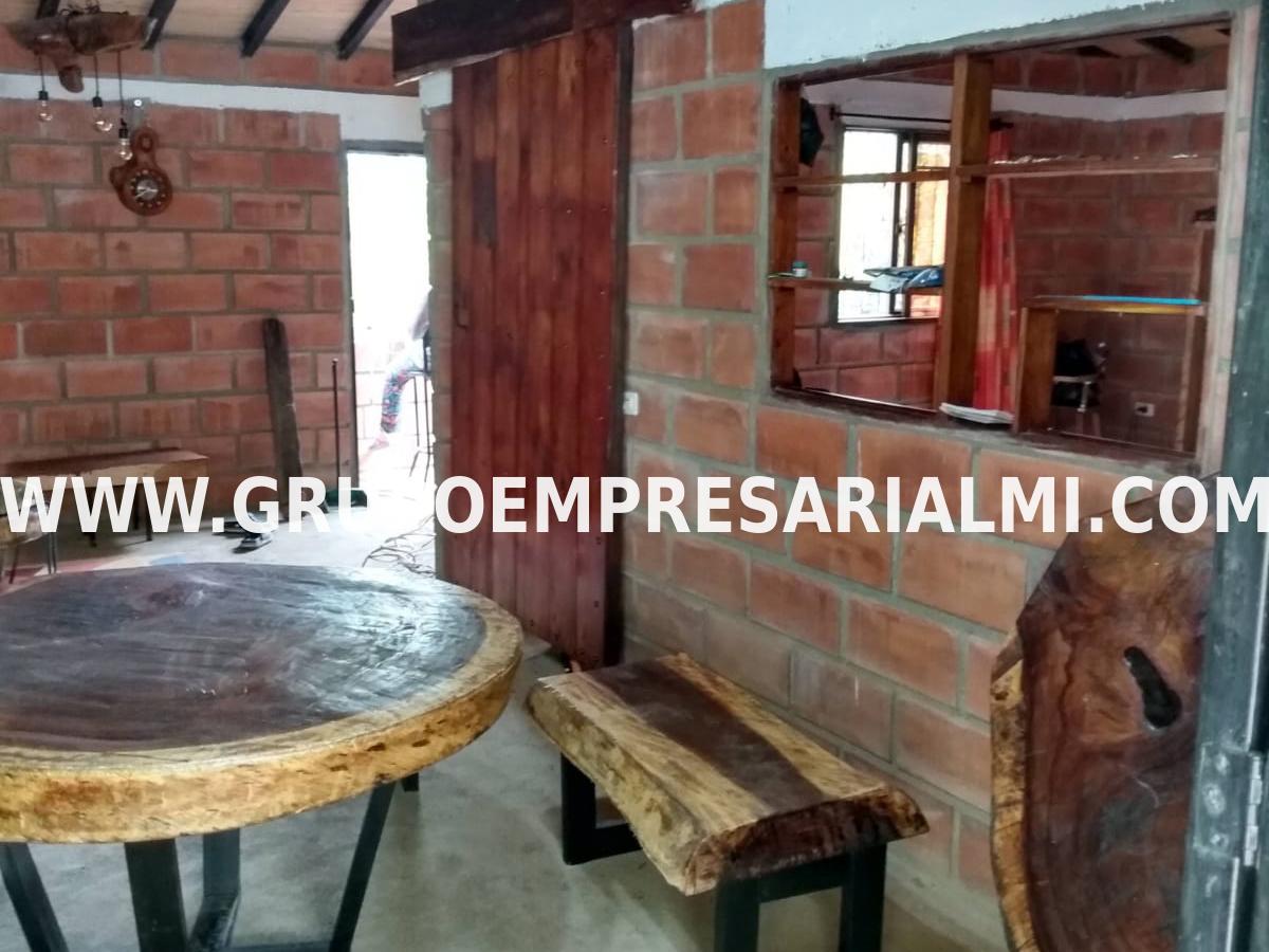 ESPECTACULAR CASA FINCA EN ARRIENDO - SECTOR LA MONTERA COD: 29902