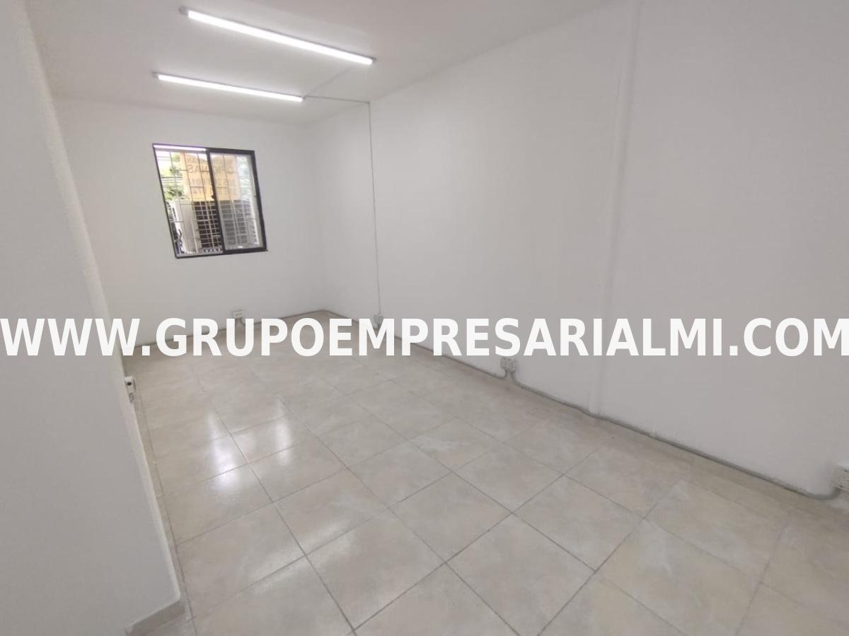 HERMOSA OFICINA EN ARRIENDO - SECTOR SURAMERICANA COD: 29929 HERMOSA OFICINA EN ARRIENDO - SECTOR SURAMERICANA COD: 29929