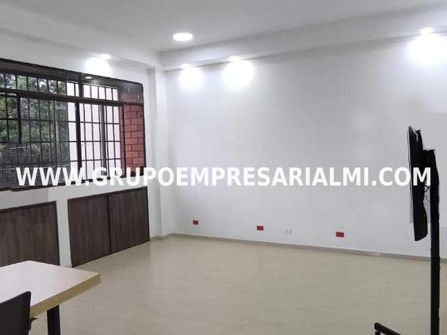 ESPECTACULAR BODEGA EN ARRIENDO - SECTOR LA AMÉRICA COD: 29938