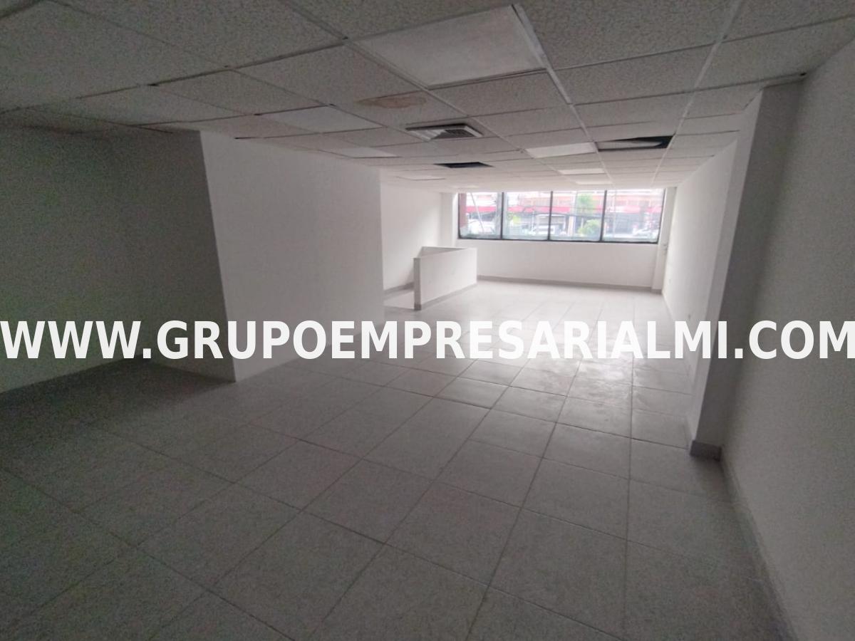 HERMOSO LOCAL EN ARRIENDO - SECTOR CRISTO REY COD: 30128