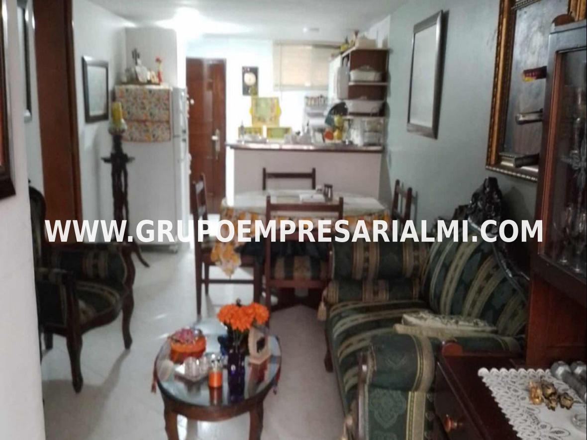 ESPECTACULAR APARTAMENTO EN VENTA - LA CANDELARIA COD: 30152