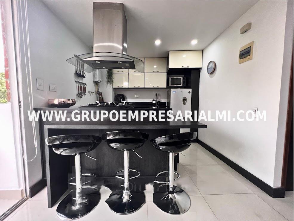 APARTAESTUDIO AMOBLADO EN ARRIENDO - SECTOR EL POBLADO COD: 30175 APARTAESTUDIO AMOBLADO EN ARRIENDO - SECTOR EL POBLADO COD: 30175