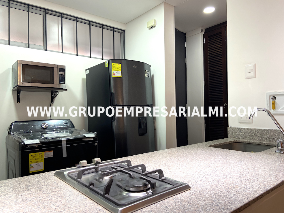 APARTAESTUDIO AMOBLADO EN ARRIENDO - SECTOR POBLADO COD: 30176